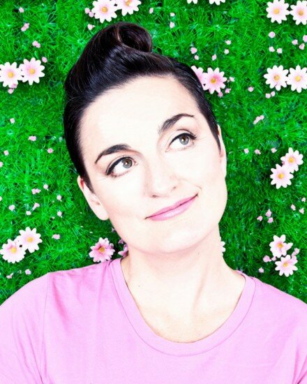 zoe lyons